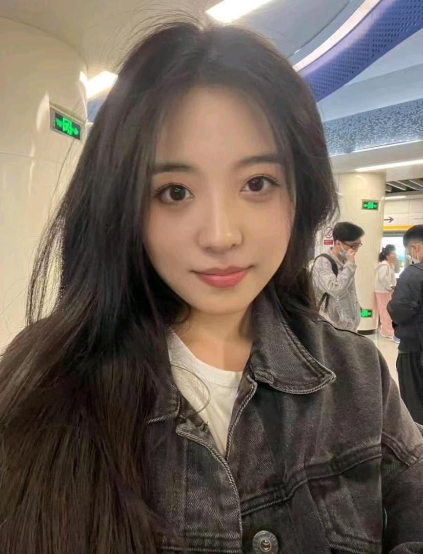 贴心小团宠